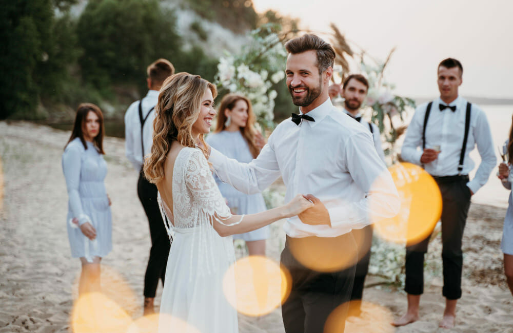 what to wear for beach wedding